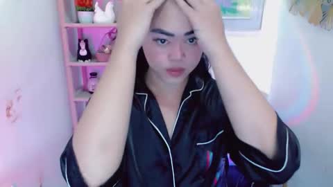 Snapshot of lustfuloffendertrina chatting on 2, 6, 2026 Trina online show from 2, 6, 2026