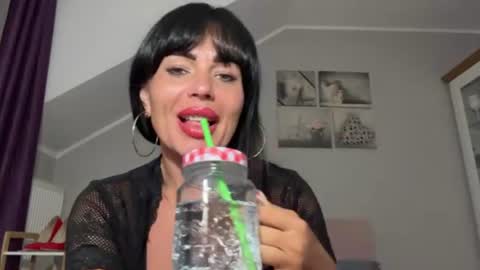 Jenny online show from 28, 7, 2026