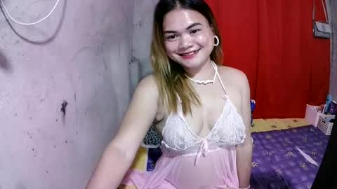 Flora Mae online show from 6, 7, 2026