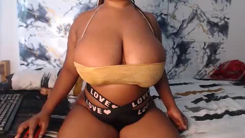 Snapshot of lustyaurora69 chatting on 15, 3, 2026 aurora online show from 15, 3, 2026