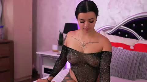 Snapshot of lustyrosee chatting on 24, 7, 2026 Rose online show from 24, 7, 2026