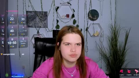 Snapshot of lusy_puff chatting on 4, 12, 2024 lusy_puff online show from 4, 12, 2024