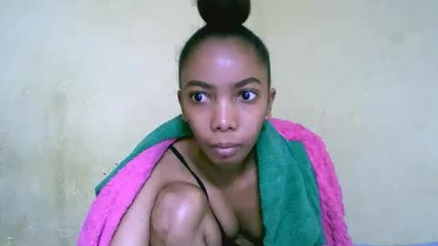 lutchia online show from 10, 9, 2025