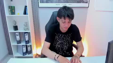 Snapshot of luucky_strike chatting on 1, 8, 2026 luucky strike online show from 1, 8, 2026