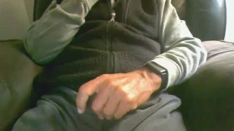 Snapshot of luv269er chatting on 2, 12, 2024 luv269er online show from 2, 12, 2024