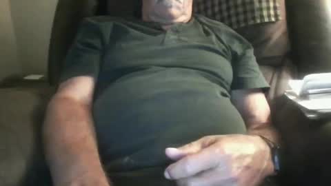 Snapshot of luv269er chatting on 19, 5, 2026 luv269er online show from 19, 5, 2026