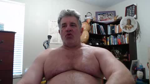 Snapshot of luv2bnakedallthetime chatting on 13, 11, 2025 Tony online show from 13, 11, 2025