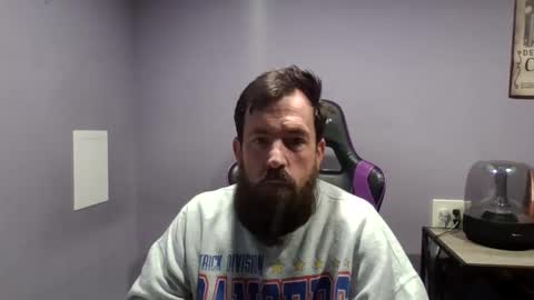 Luv2likslit online show from 1, 12, 2025