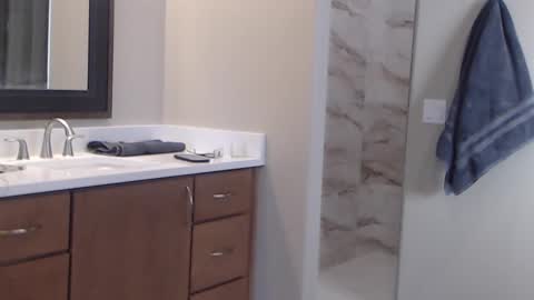 luv_missle online show from 4, 3, 2025