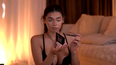 Caprice online show from 11, 6, 2026