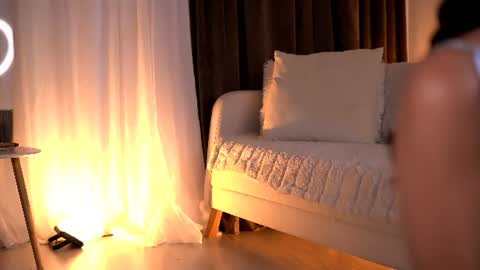 Caprice online show from 19, 6, 2026