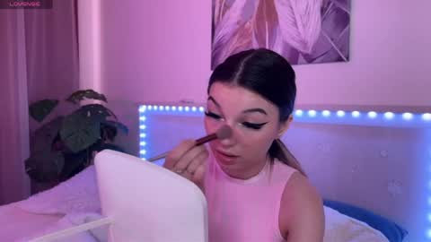 Snapshot of luvlyveronica chatting on 25, 5, 2026 Veronica online show from 25, 5, 2026