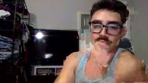 luvrboy77 online show from 6, 6, 2026