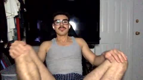 luvrboy77 online show from 4, 7, 2026