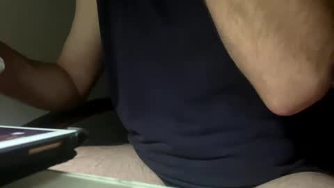 Snapshot of luvs2lickhotlips chatting on 16, 1, 2025 luvs2lickhotlips online show from 16, 1, 2025