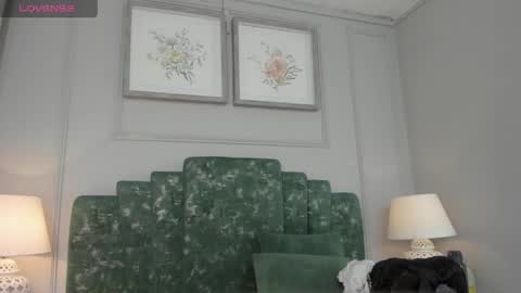 lux_bitchx online show from 7, 6, 2026