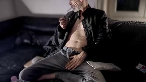 Im a   -  CAMGUY YOU  LIKE to FUCK online show from 28, 10, 2025