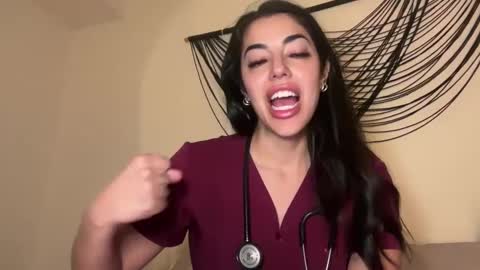 luxcher22 online show from 31, 1, 2025