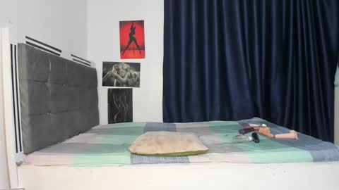 luxedollxoxoo online show from 21, 4, 2026