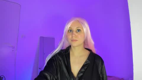 Snapshot of luxiana26 chatting on 9, 12, 2024 Luxiana online show from 9, 12, 2024