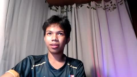 Snapshot of luxirfy_xx chatting on 2, 8, 2026 luxirfy online show from 2, 8, 2026
