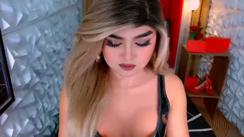 Sasha Blaire online show from 27, 4, 2026