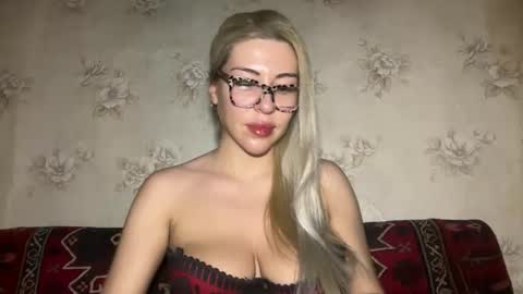 Snapshot of luxsonyastar chatting on 30, 11, 2025 LuxSonyaStar online show from 30, 11, 2025