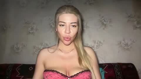 LuxSonyaStar online show from 25, 6, 2026