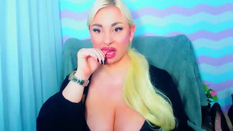 Luxuriaa online show from 14, 6, 2026