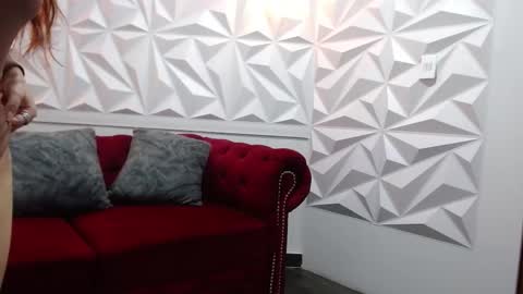 Luxury online show from 3, 12, 2025