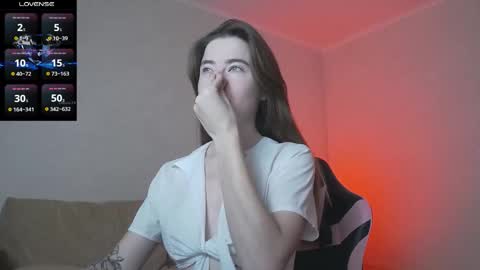 Snapshot of luxuryalma18 chatting on 1, 12, 2025 Alma online show from 1, 12, 2025