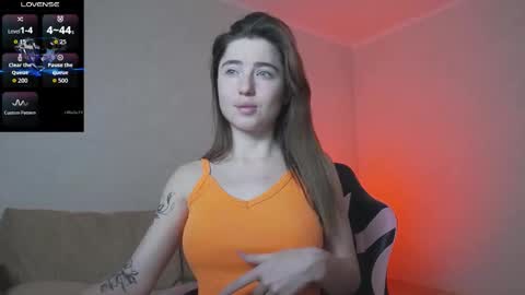 Snapshot of luxuryalma18 chatting on 2, 12, 2025 Alma online show from 2, 12, 2025