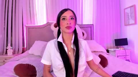 lya_brown online show from 23, 4, 2026