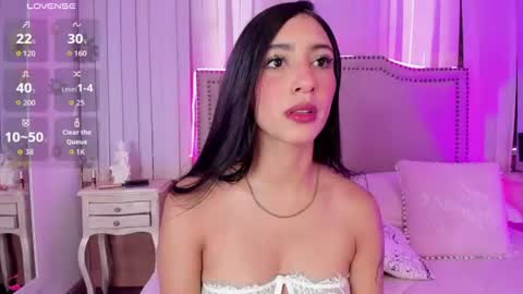 lya_brown online show from 22, 7, 2026