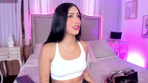 lya_brown online show from 28, 7, 2026