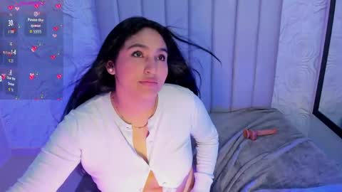 LYA DUBOIS  online show from 19, 4, 2026