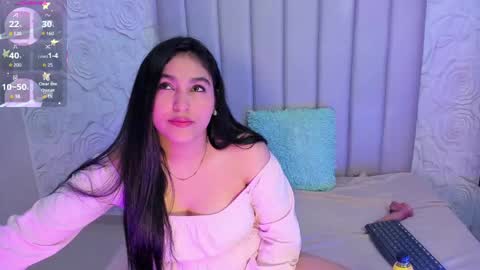 LYA DUBOIS  online show from 20, 4, 2026