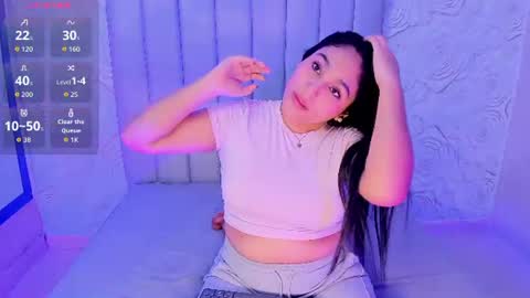 LYA DUBOIS  online show from 9, 6, 2026