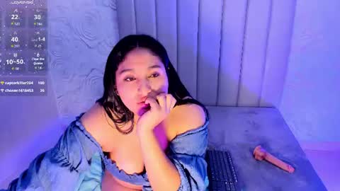 LYA DUBOIS  online show from 14, 6, 2026