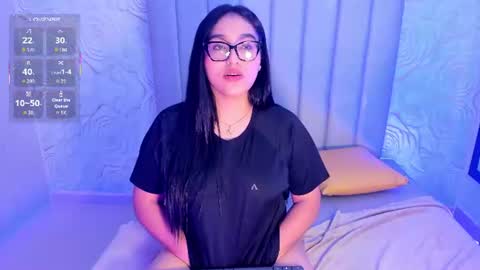 LYA DUBOIS  online show from 21, 7, 2026