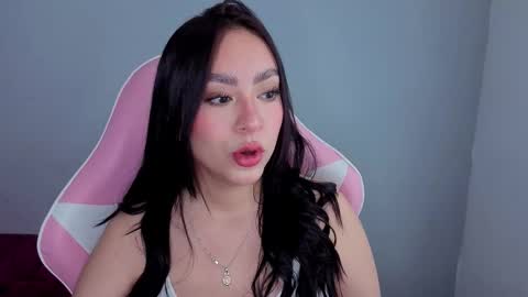 Snapshot of lya_levine chatting on 10, 10, 2025 Lya online show from 10, 10, 2025