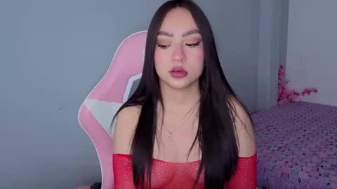 Snapshot of lya_levine chatting on 15, 11, 2025 Lya online show from 15, 11, 2025