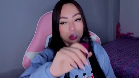 Snapshot of lya_levine chatting on 26, 11, 2025 Lya online show from 26, 11, 2025