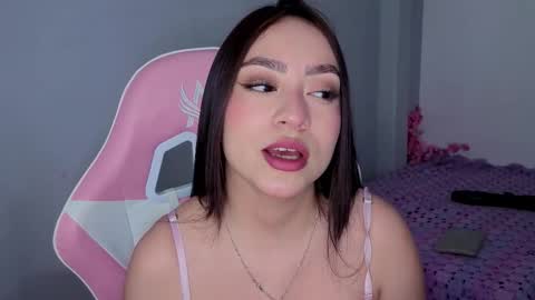 Snapshot of lya_levine chatting on 28, 11, 2025 Lya online show from 28, 11, 2025