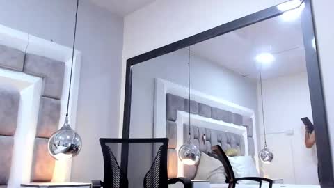 Snapshot of lyam_saenz chatting on 20, 11, 2025 lyam_saenz online show from 20, 11, 2025