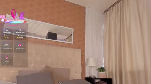 Lyan online show from 23, 11, 2025