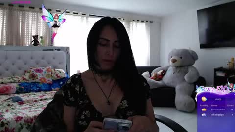 Lyann  online show from 3, 5, 2026