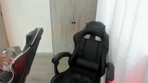 Snapshot of lyanna_cb chatting on 14, 11, 2025 Lyanna online show from 14, 11, 2025