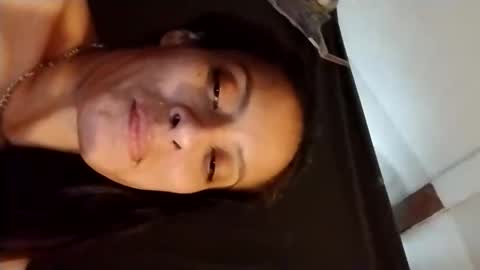 lydiasarch online show from 22, 11, 2025