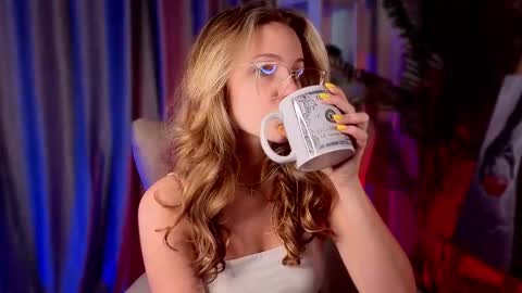 simply Eliza  online show from 17, 9, 2025